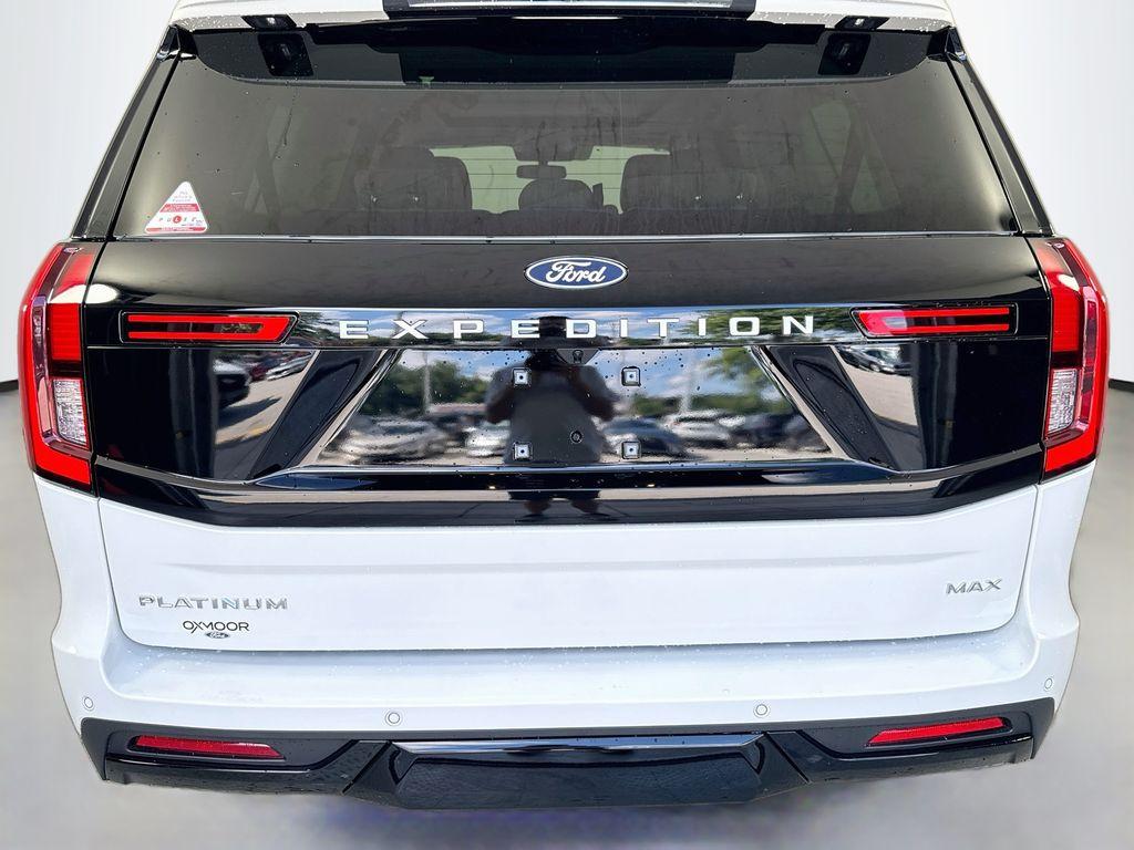 صورة 6 لـ 2027 FORD EXPEDITION MAX PLATINUM