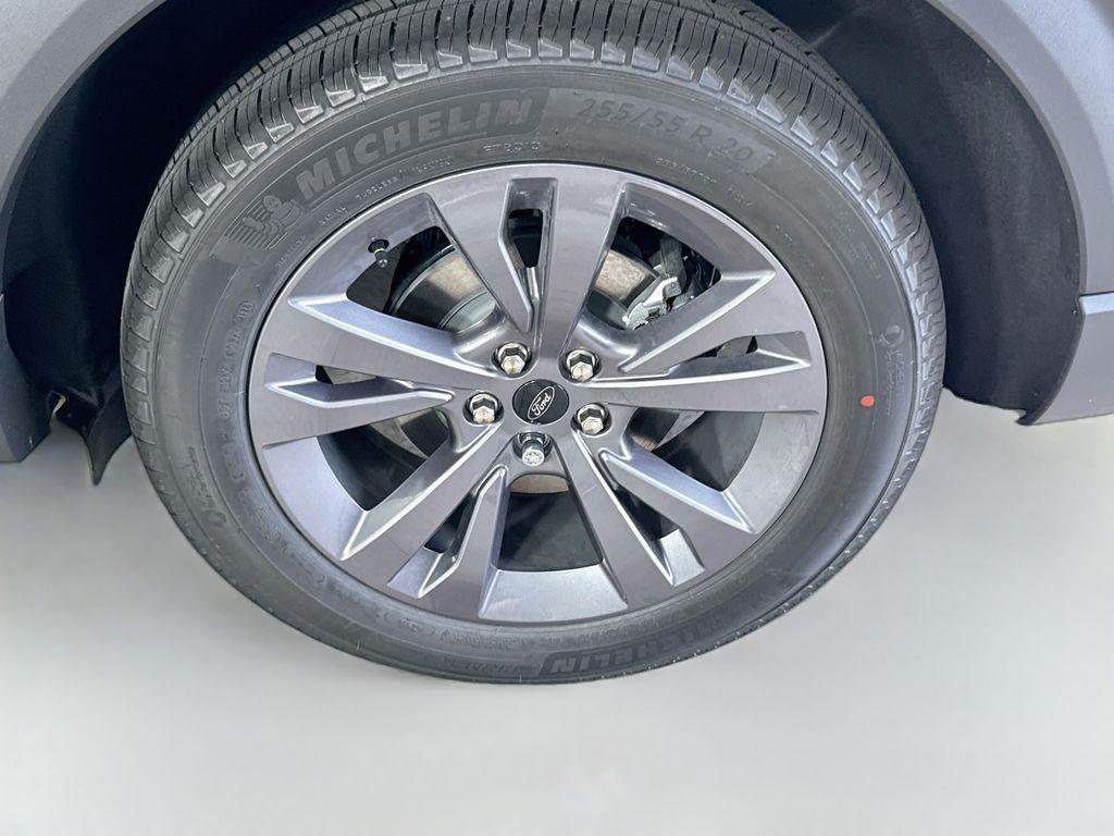 صورة مصغرة 32 لـ 2026 FORD EXPLORER ACTIVE