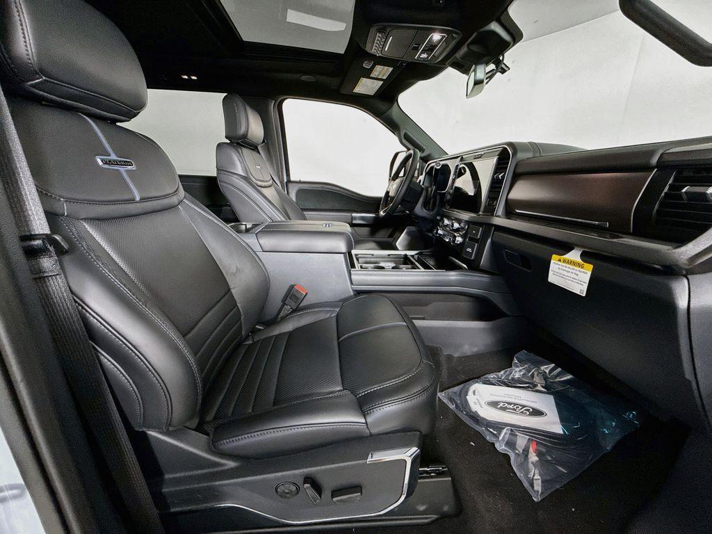 صورة مصغرة 30 لـ 2026 FORD F-250 PLATINUM
