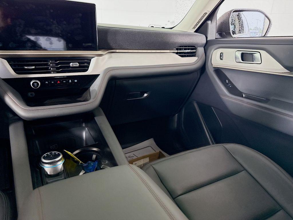 صورة مصغرة 23 لـ 2026 FORD EXPLORER ACTIVE