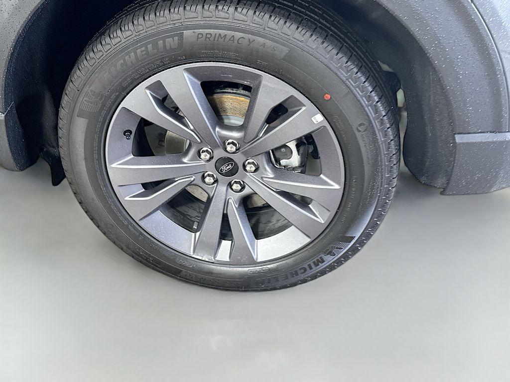 صورة مصغرة 32 لـ 2026 FORD EXPLORER ACTIVE