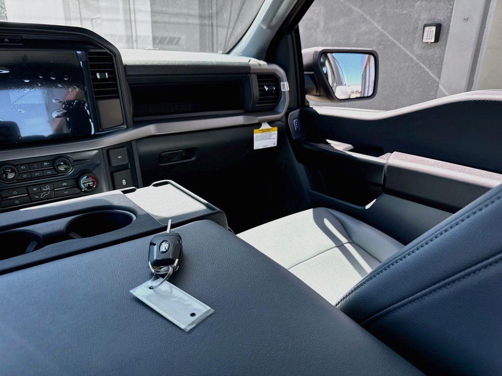 صورة مصغرة 21 لـ 2026 FORD F-150 XL