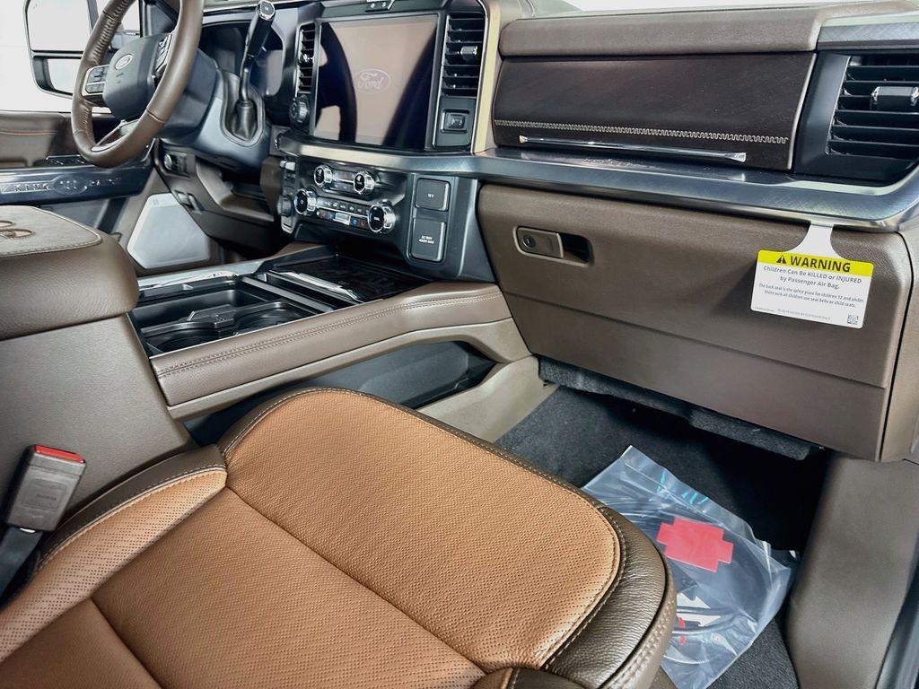 2026 FORD F-350 KING RANCH 缩略图 31