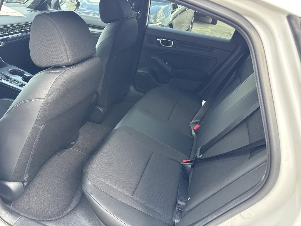 صورة 9 لـ 2026 Honda CIVIC SPORT