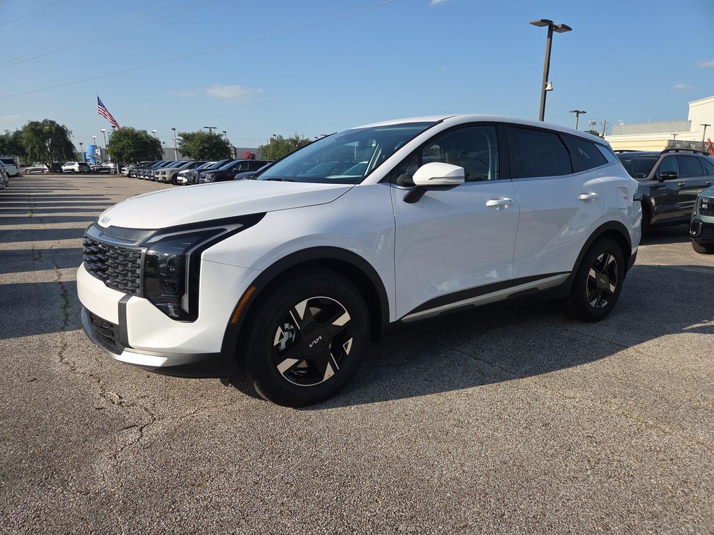 New 2026 Kia Sportage LX