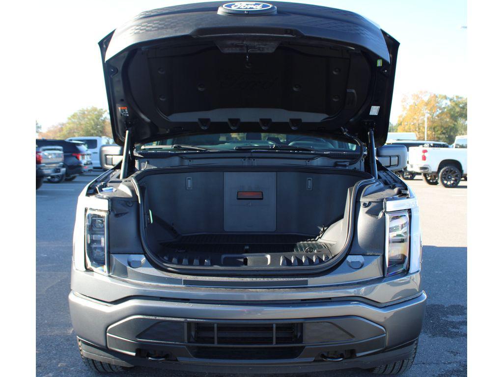 2025 FORD F-150 LIGHTNING XLT — фото 8