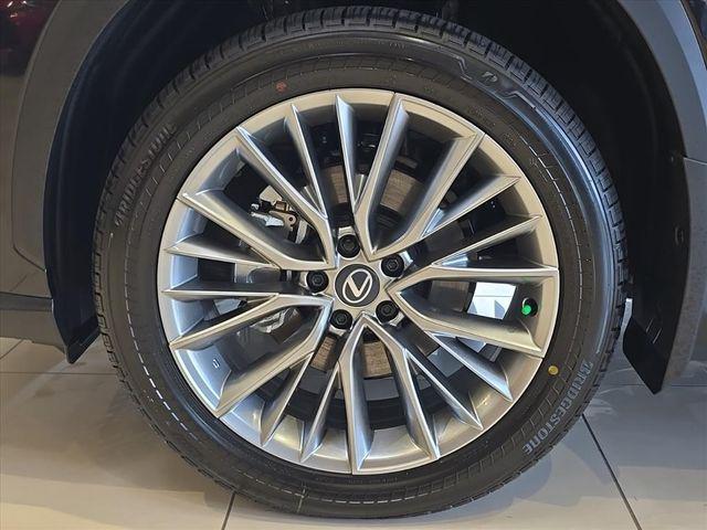 صورة 11 لـ 2026 Lexus NX 350H PREMIUM
