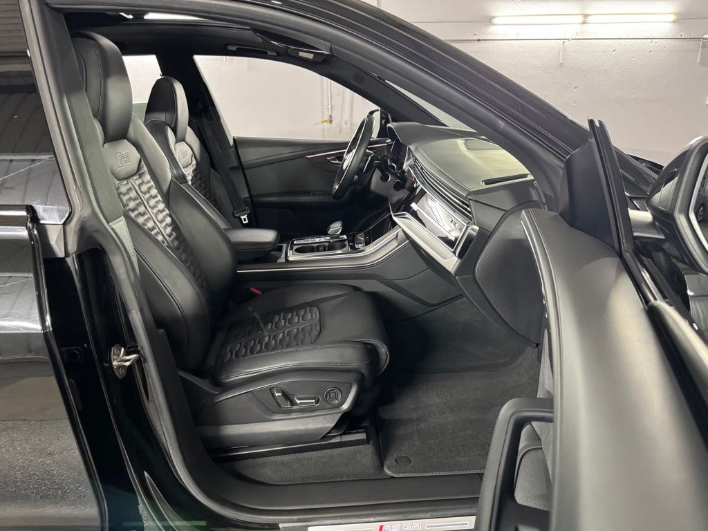 2023 AUDI RS Q8 4.0T — миниатюра 53