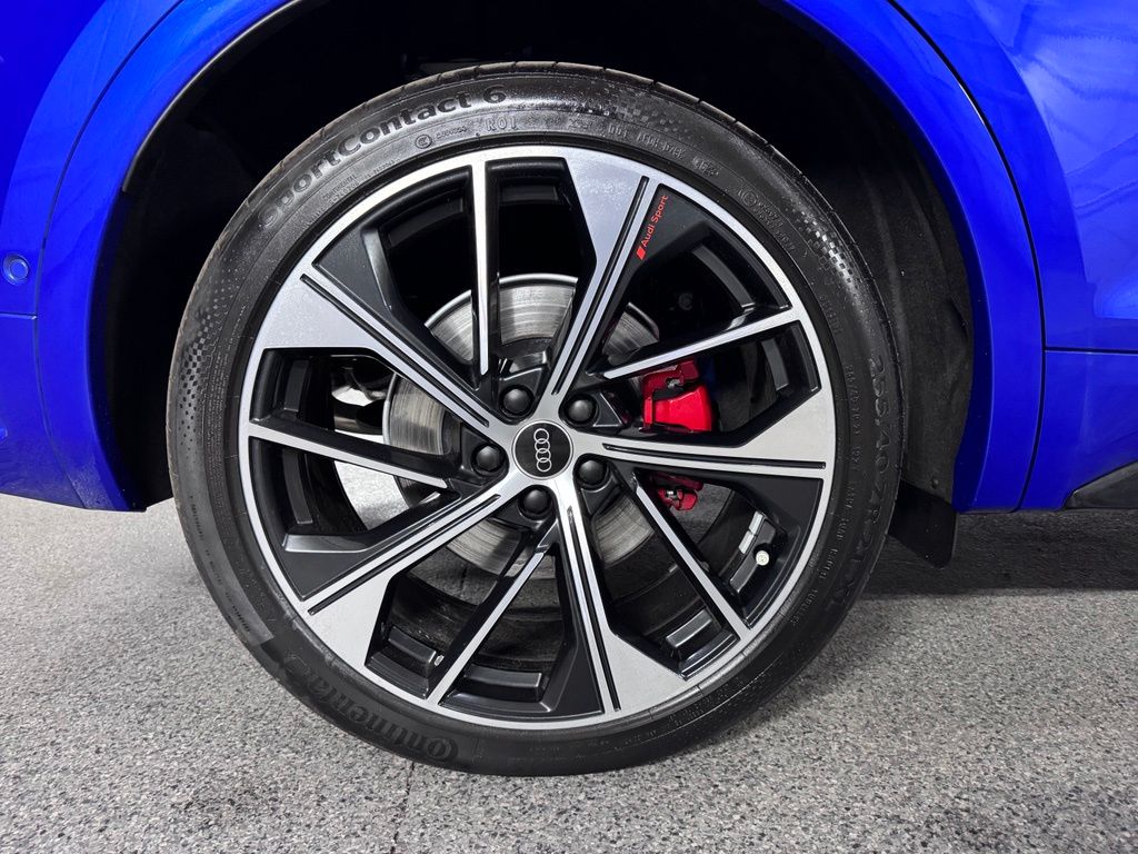 صورة 9 لـ 2024 AUDI SQ5 PRESTIGE