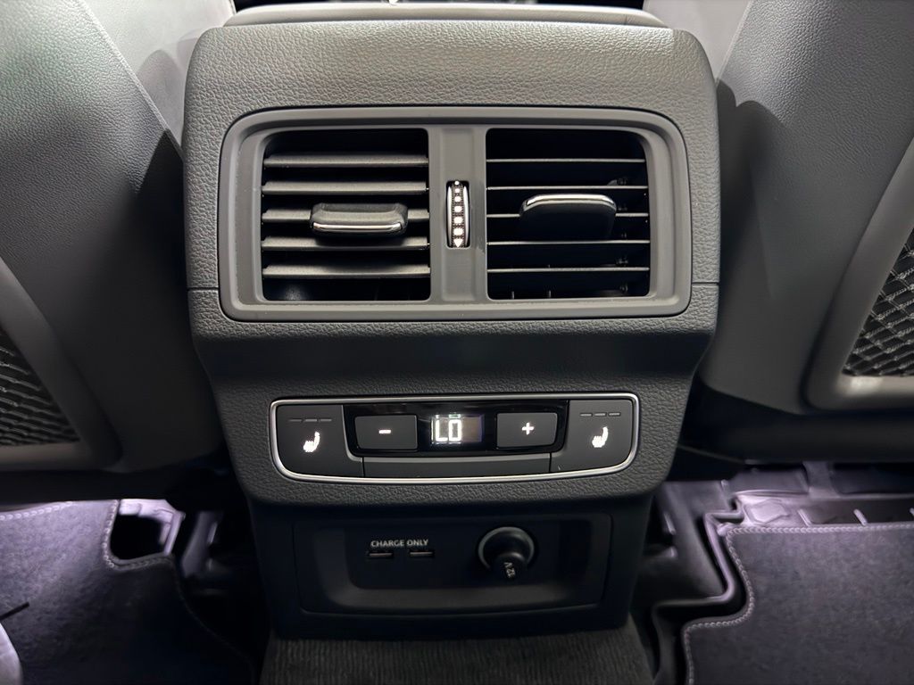صورة مصغرة 27 لـ 2024 AUDI SQ5 PRESTIGE