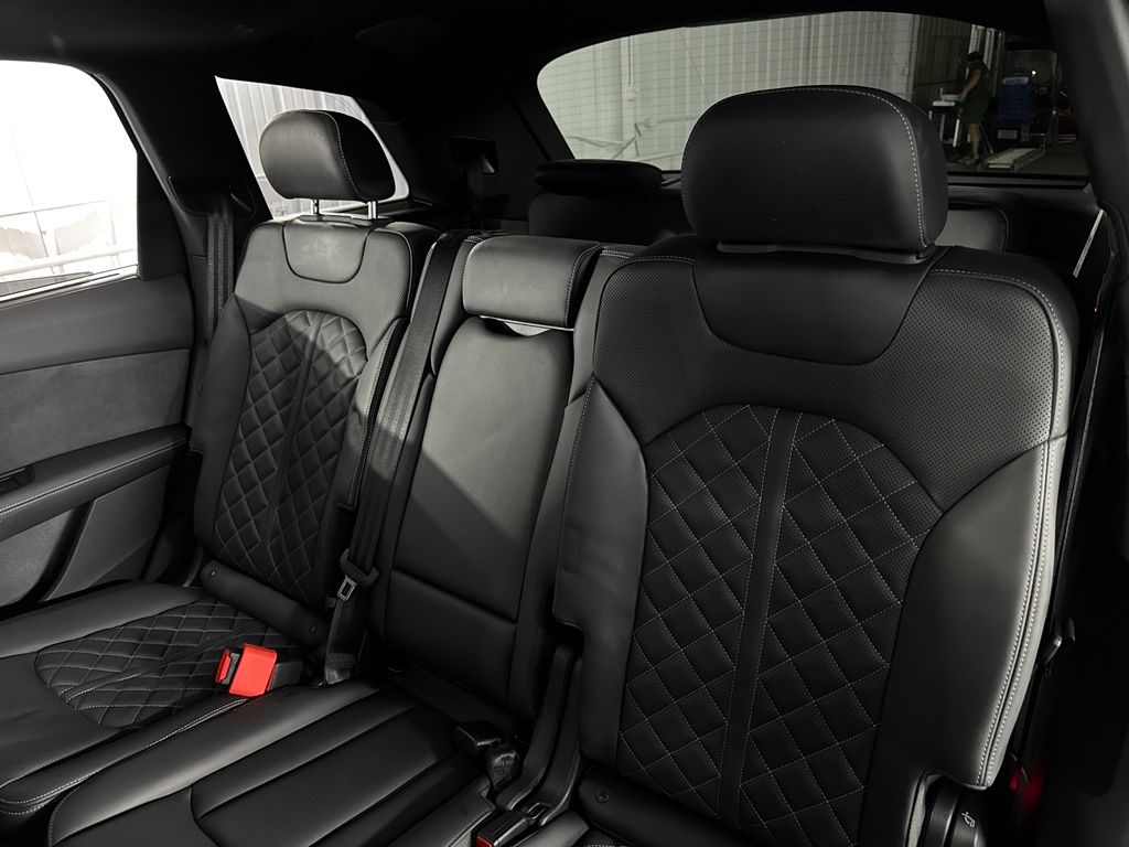صورة مصغرة 43 لـ 2023 AUDI SQ7 PREMIUM PLUS