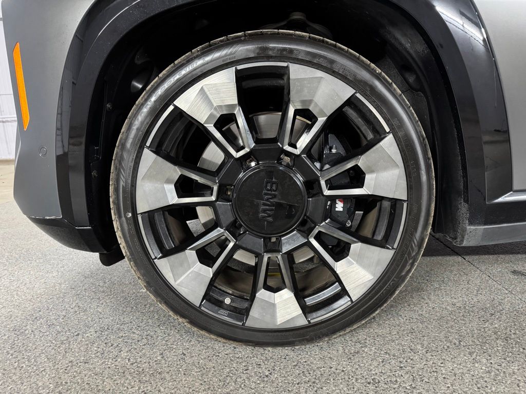 2023 BMW XM — миниатюра 20