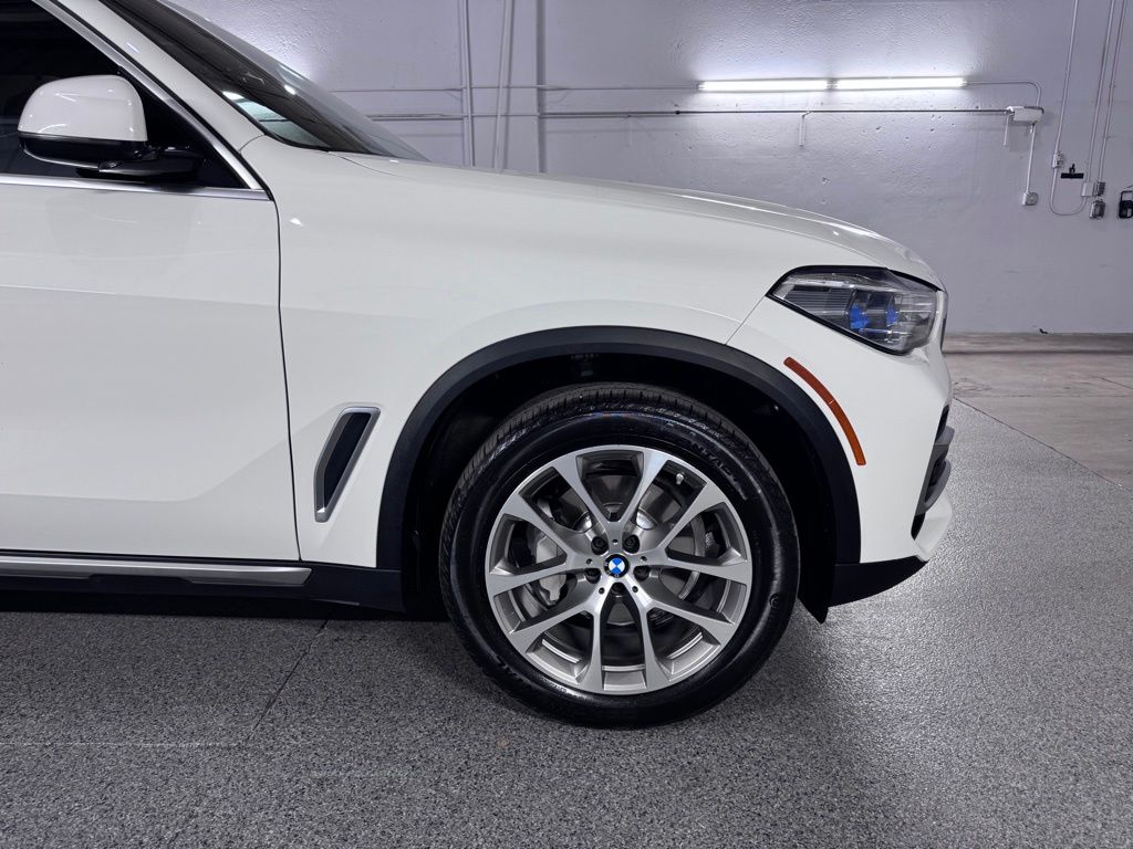 صورة 6 لـ 2022 BMW X5 XDRIVE40I