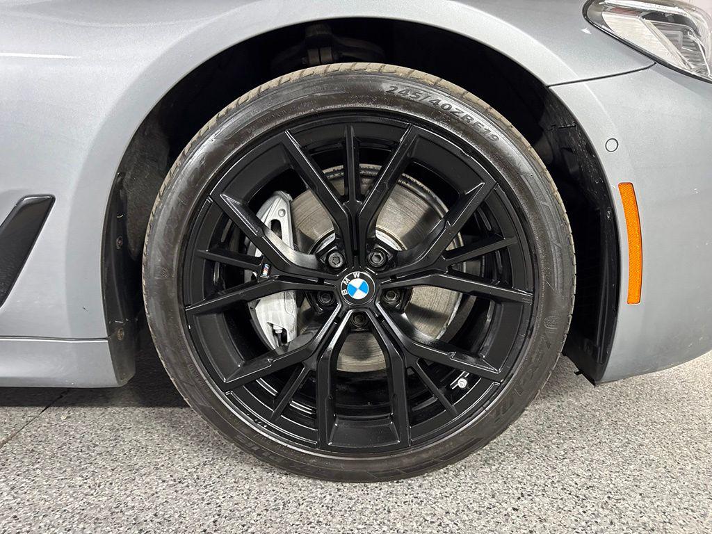 صورة 5 لـ 2023 BMW 540 I XDRIVE