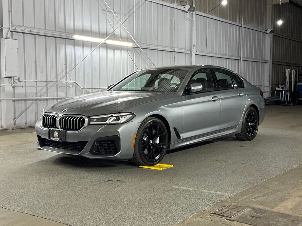 صورة 1 لـ 2023 BMW 540 I XDRIVE