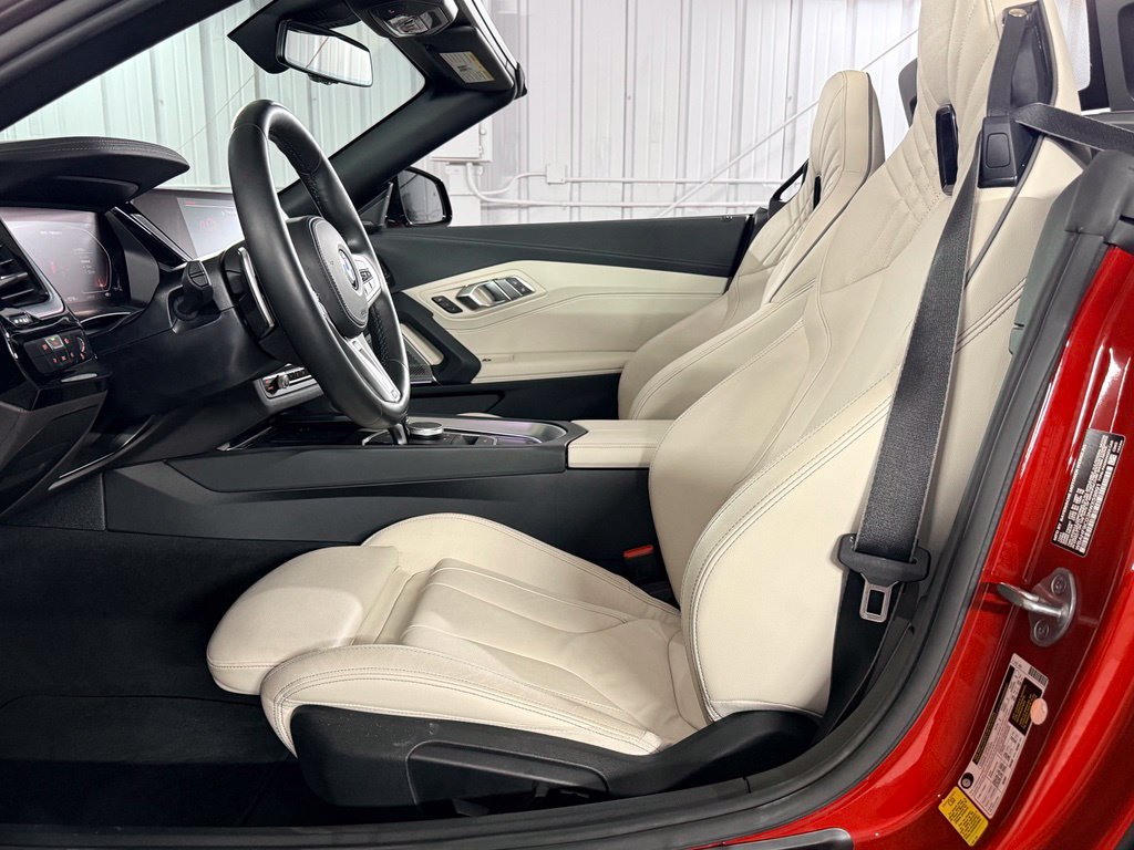 2022 BMW Z4 SDRIVE M40I — миниатюра 18