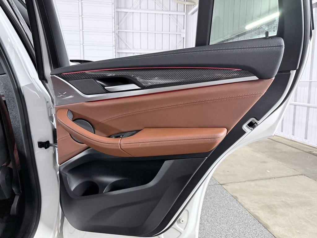 2024 BMW X4 M BASE — миниатюра 25