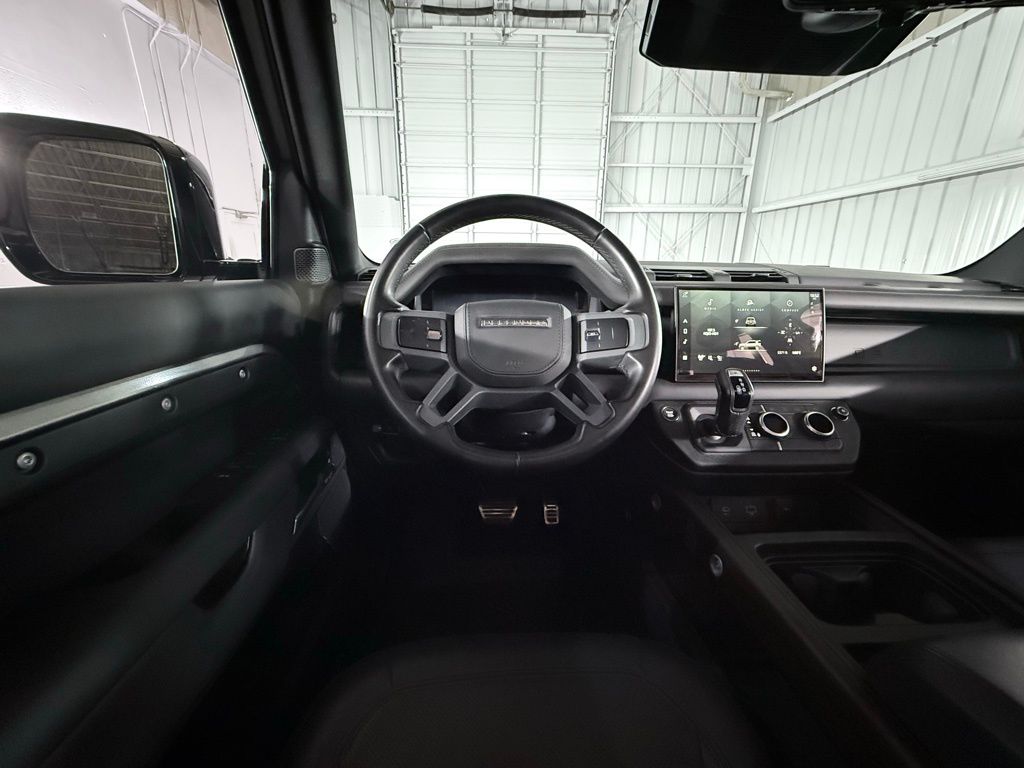 صورة مصغرة 39 لـ 2023 LAND Rover DEFENDER X