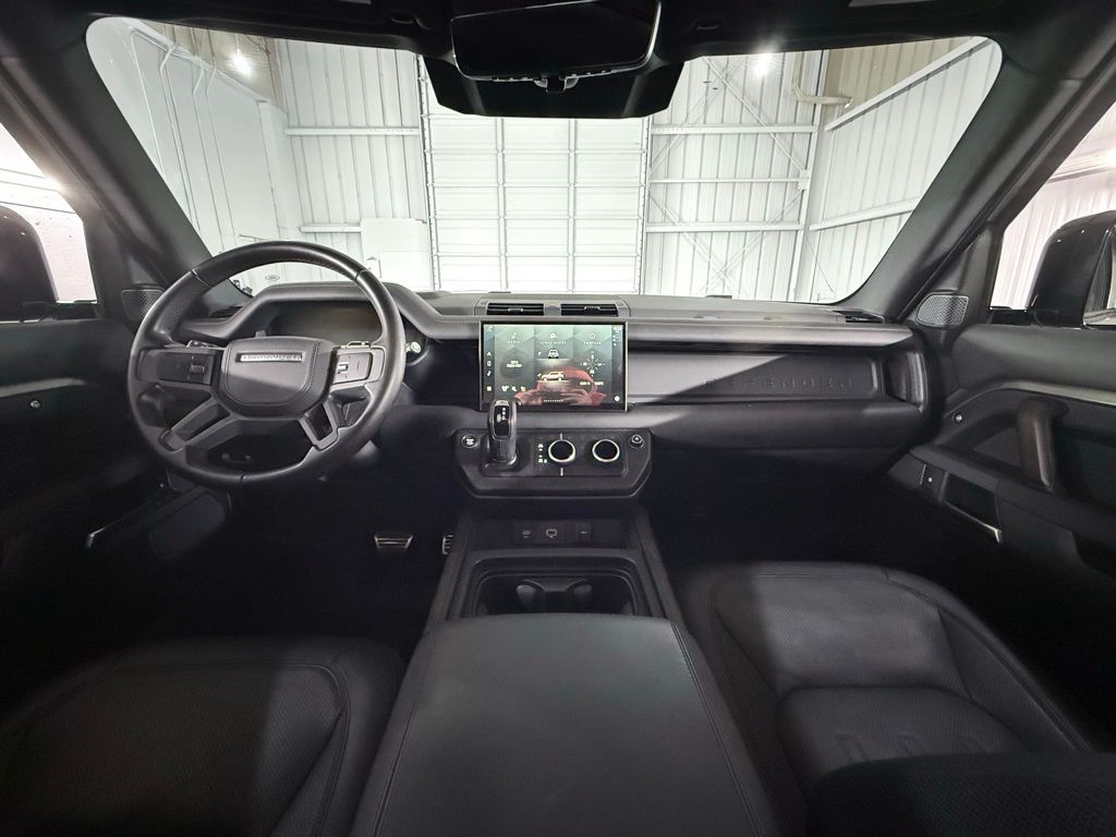 صورة مصغرة 40 لـ 2023 LAND Rover DEFENDER X