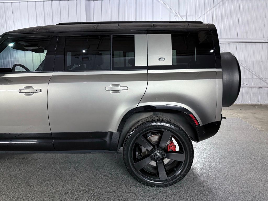 صورة مصغرة 11 لـ 2023 LAND Rover DEFENDER X