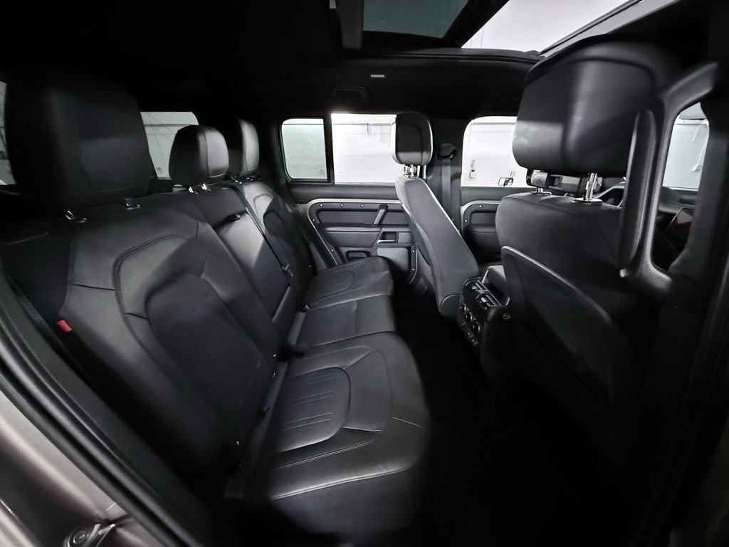 صورة مصغرة 23 لـ 2023 LAND Rover DEFENDER X