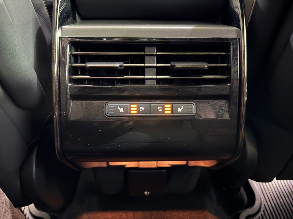 صورة 28 لـ 2023 LAND Rover RANGE ROVER SPORT P400 SE DYNAMIC