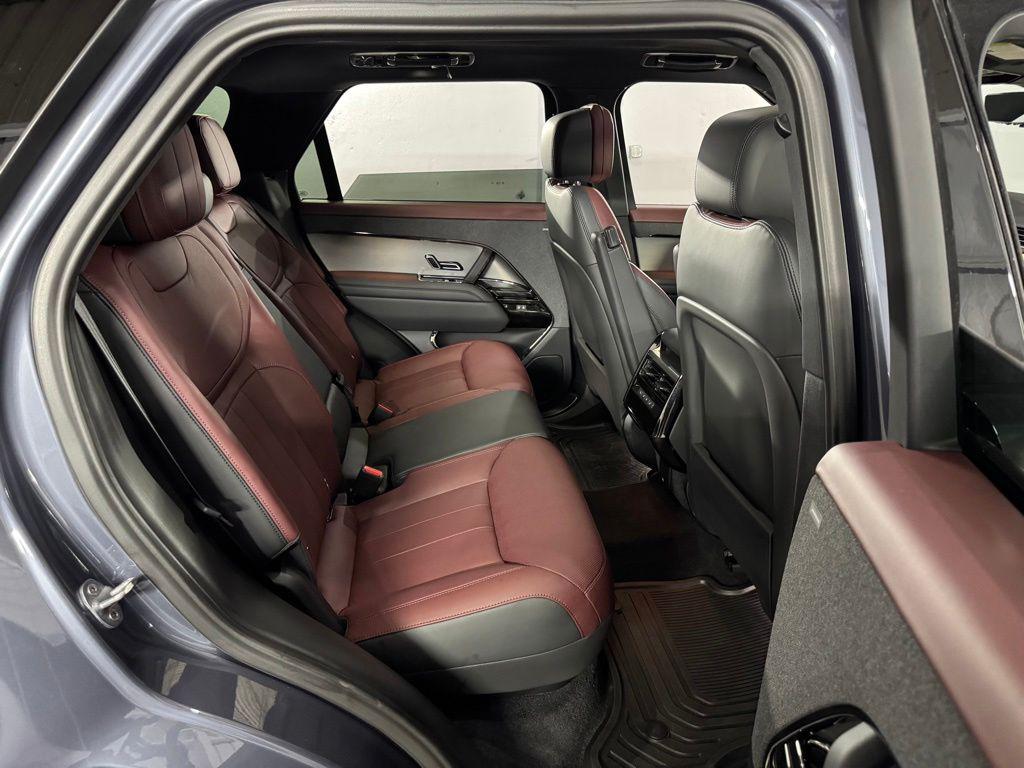 صورة 51 لـ 2023 LAND Rover RANGE ROVER SPORT P400 SE DYNAMIC