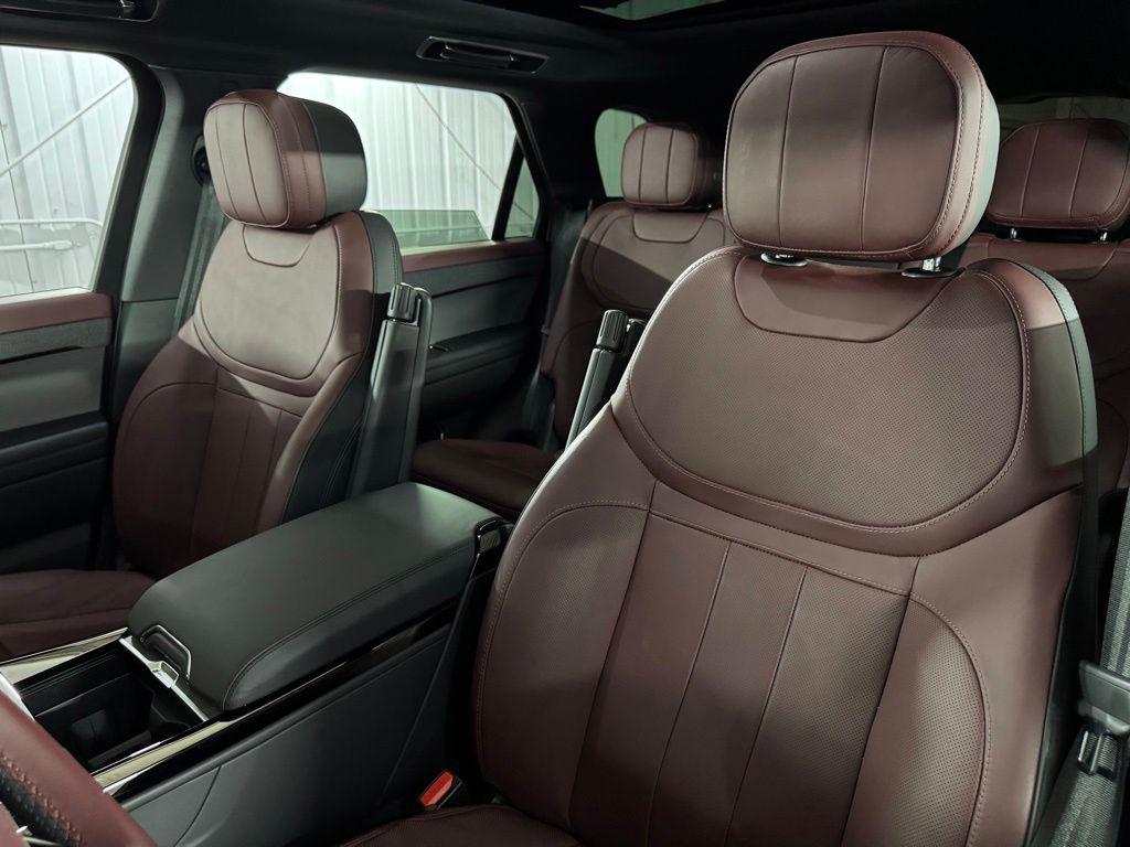 صورة 50 لـ 2023 LAND Rover RANGE ROVER SPORT P400 SE DYNAMIC
