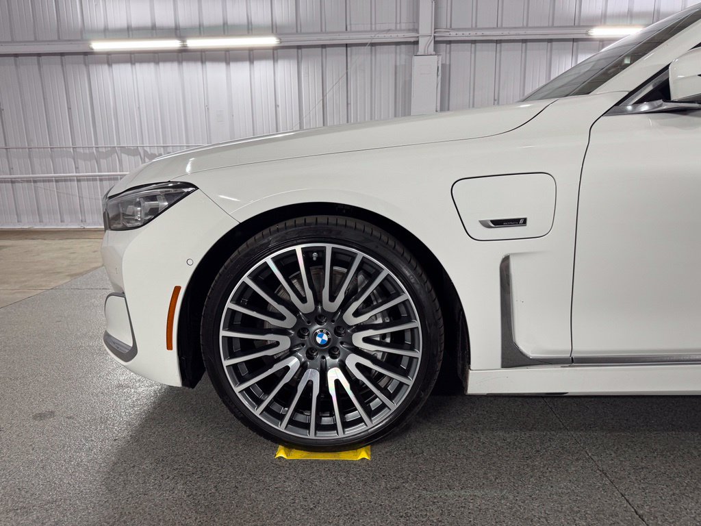 2022 BMW 745E XDRIVE 缩略图 16