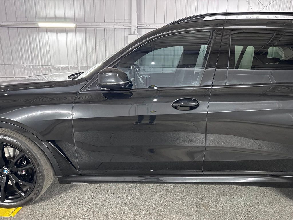 2024 BMW X7 XDRIVE40I — миниатюра 18