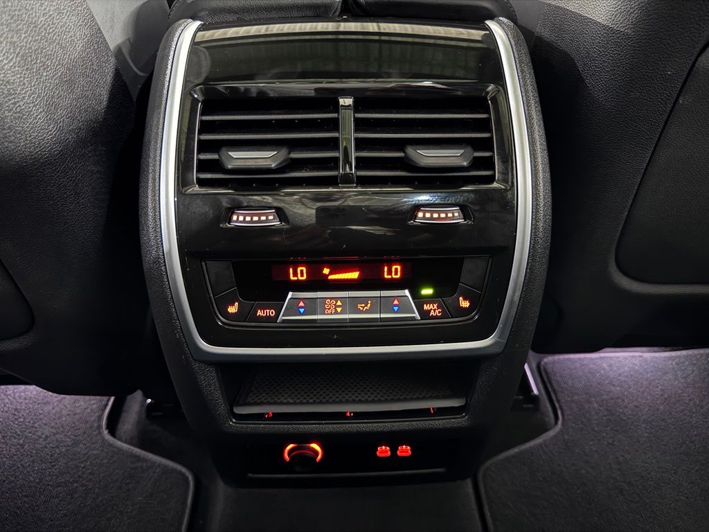 2024 BMW X7 XDRIVE40I — миниатюра 26