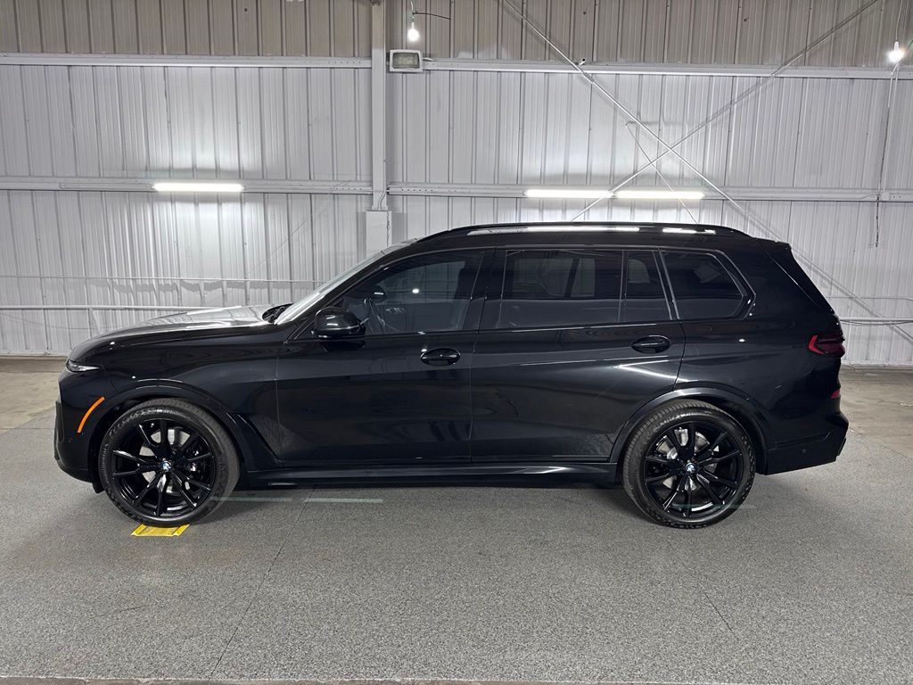 2024 BMW X7 XDRIVE40I — миниатюра 21