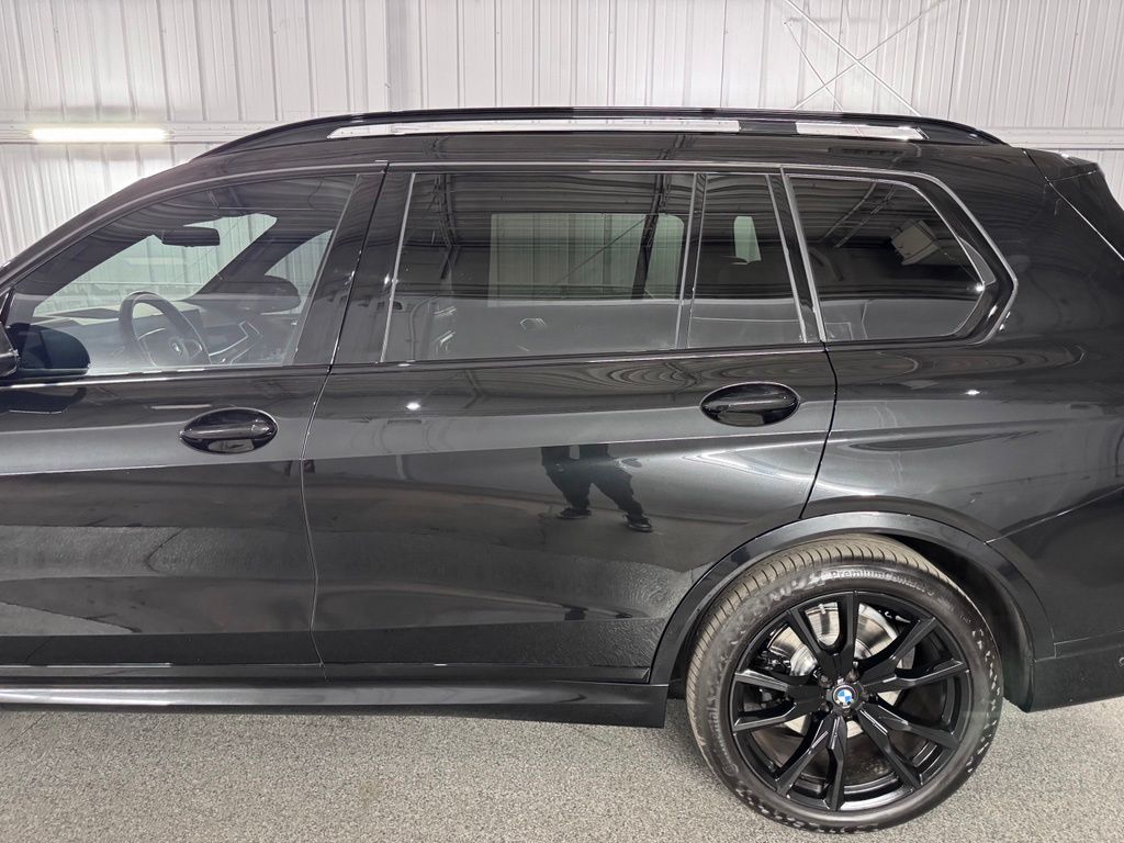 2024 BMW X7 XDRIVE40I — миниатюра 19