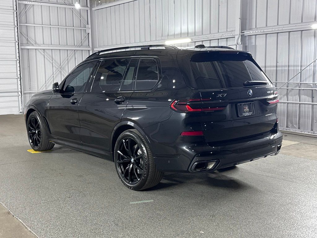 2024 BMW X7 XDRIVE40I — миниатюра 16