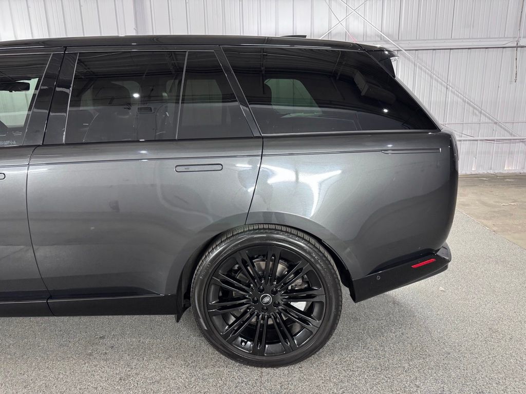صورة مصغرة 12 لـ 2023 LAND Rover RANGE ROVER SE