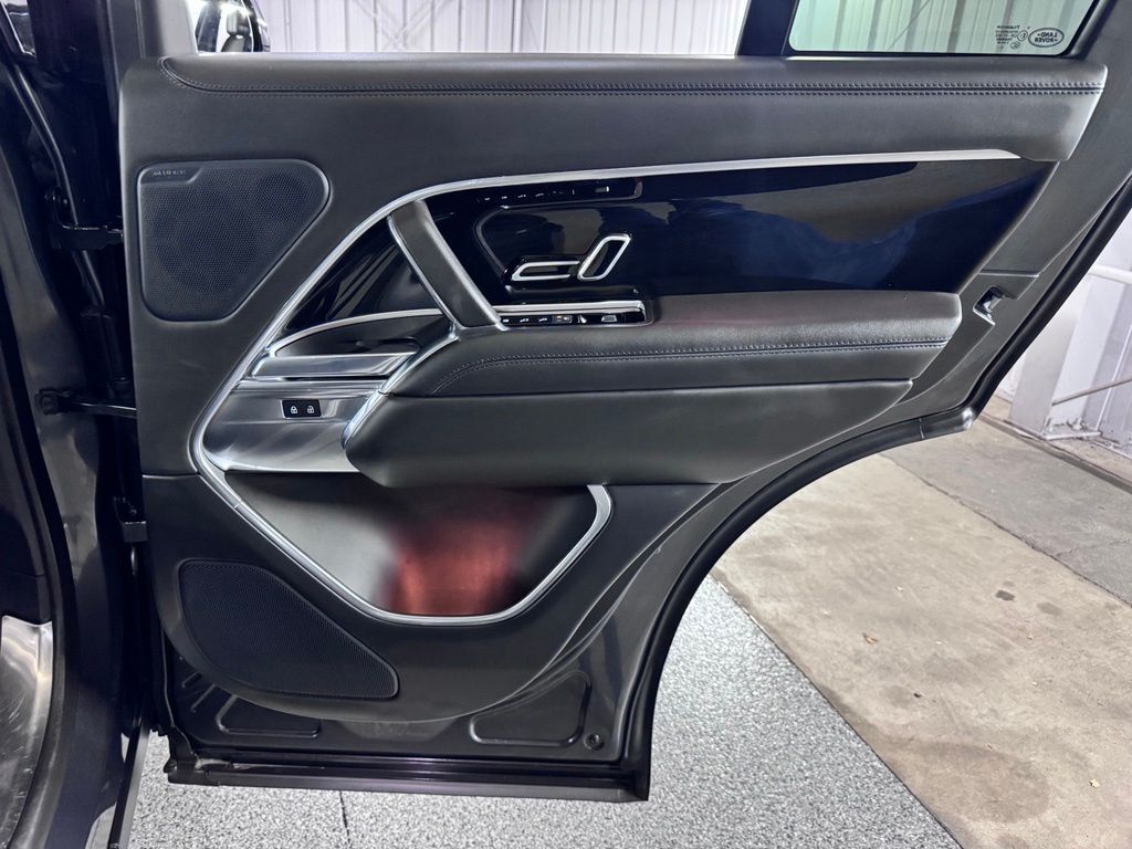 صورة مصغرة 45 لـ 2023 LAND Rover RANGE ROVER SE