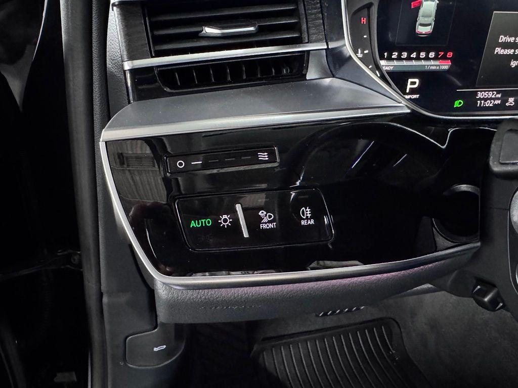 صورة مصغرة 31 لـ 2021 AUDI A8 4.0