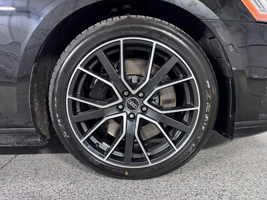 صورة مصغرة 5 لـ 2021 AUDI A8 4.0
