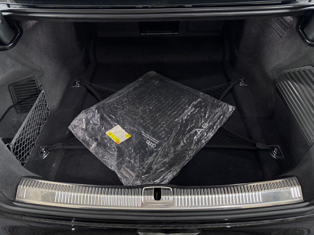 صورة مصغرة 68 لـ 2021 AUDI A8 4.0