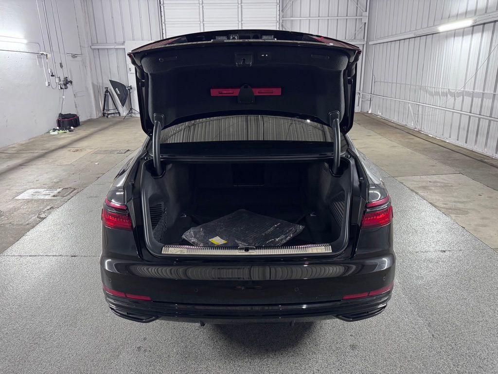 صورة مصغرة 64 لـ 2021 AUDI A8 4.0