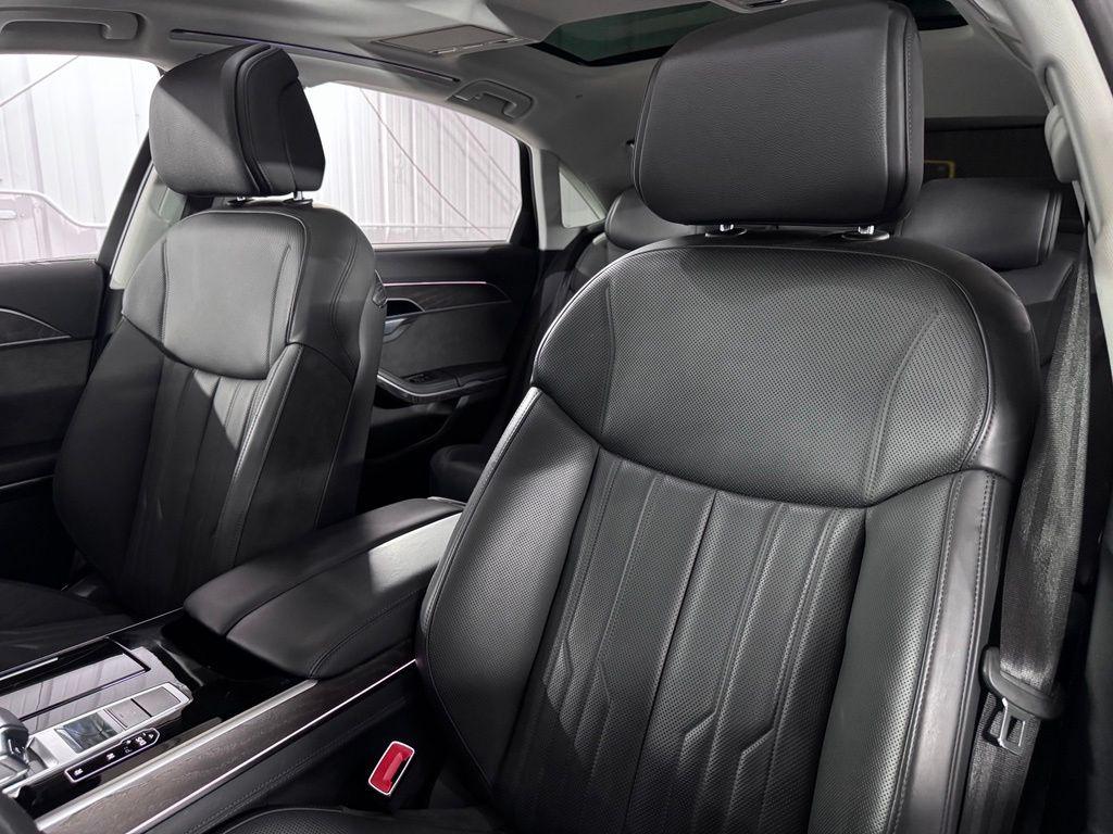 صورة مصغرة 50 لـ 2021 AUDI A8 4.0