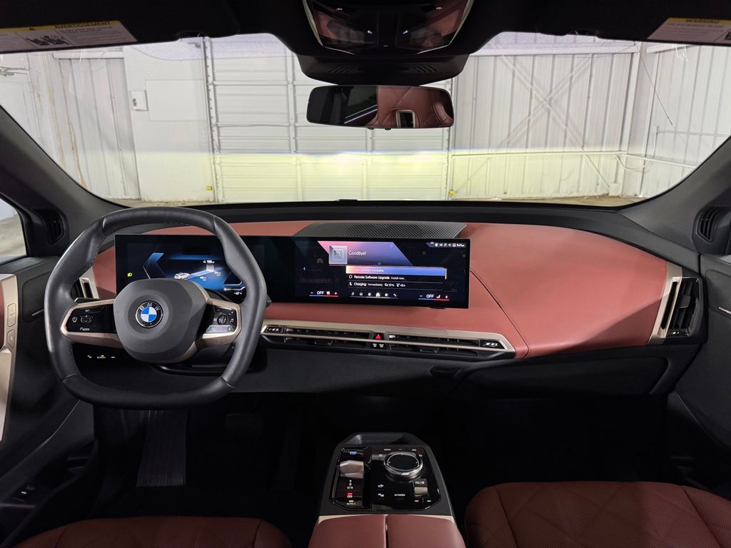 صورة 27 لـ 2026 BMW IX XDRIVE45