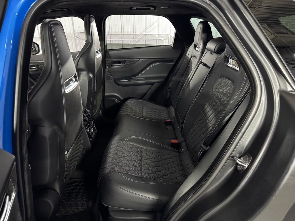 صورة مصغرة 46 لـ 2020 Jaguar F-PACE SVR
