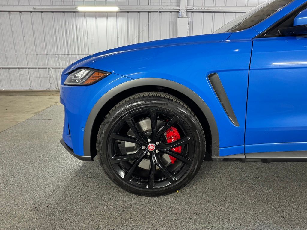 صورة مصغرة 16 لـ 2020 Jaguar F-PACE SVR