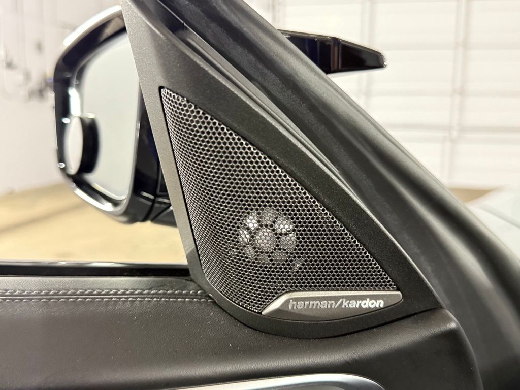 2024 BMW M4 COMPETITION — миниатюра 21