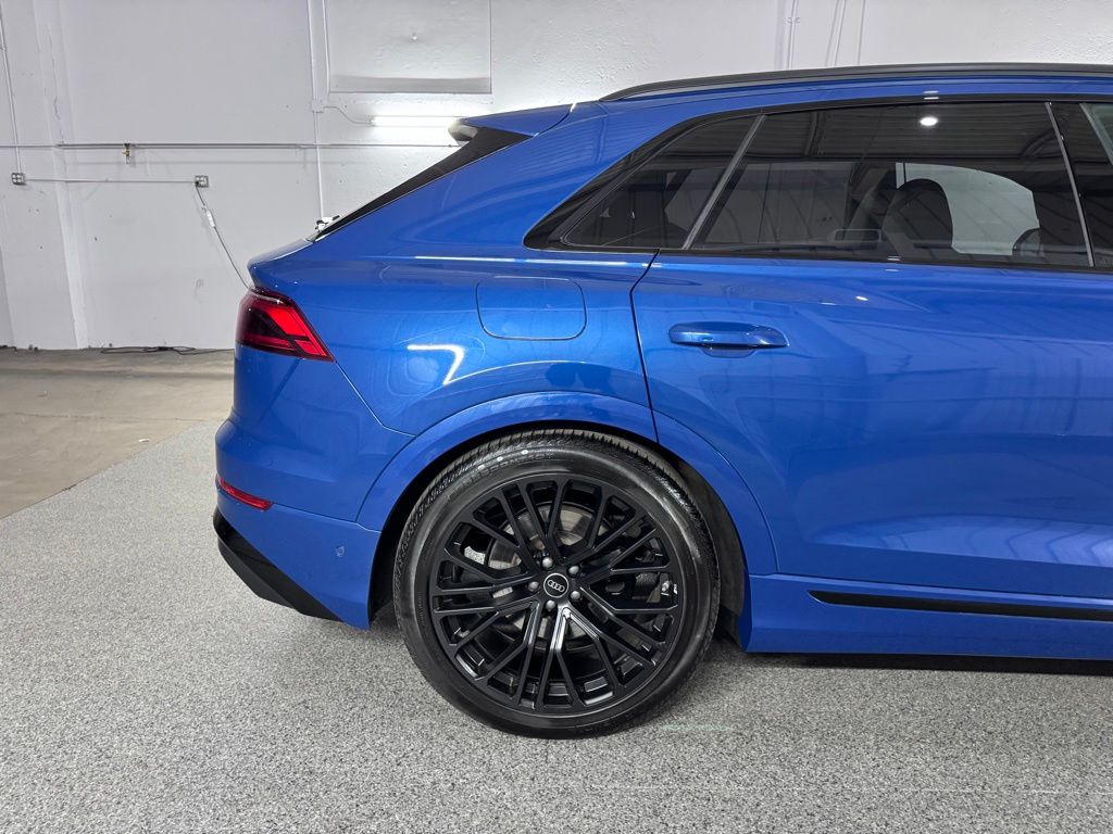 2024 AUDI SQ8 4.0T PREMIUM PLUS — фото 9