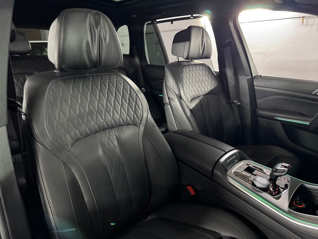 صورة مصغرة 58 لـ 2023 BMW X5 M50I
