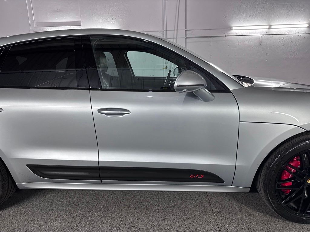 صورة 8 لـ 2022 Porsche MACAN GTS