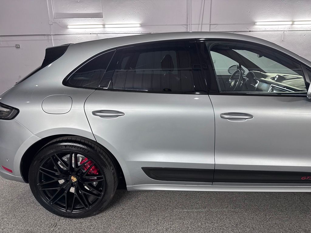 صورة 7 لـ 2022 Porsche MACAN GTS