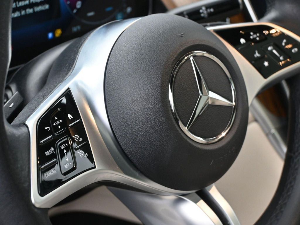 MERCEDES-BENZ GLC-CLASS - 9